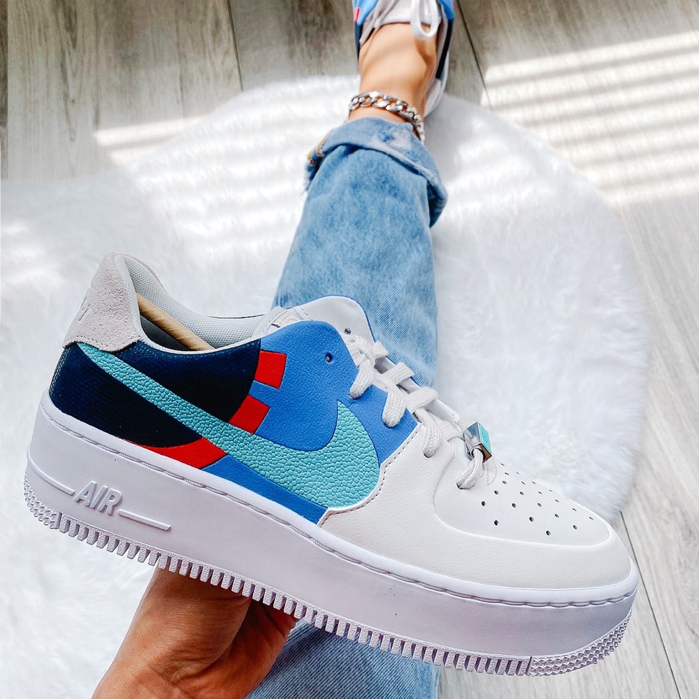 Nike sage low sneakers